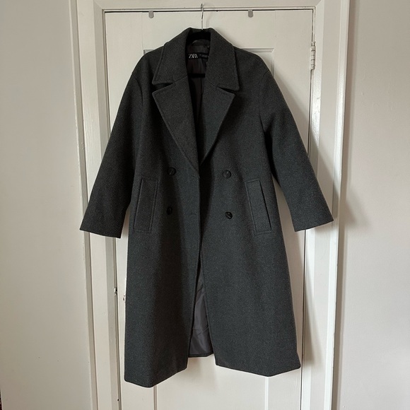 Zara • Oversized Grey Wool Coat - Picture 2 of 4